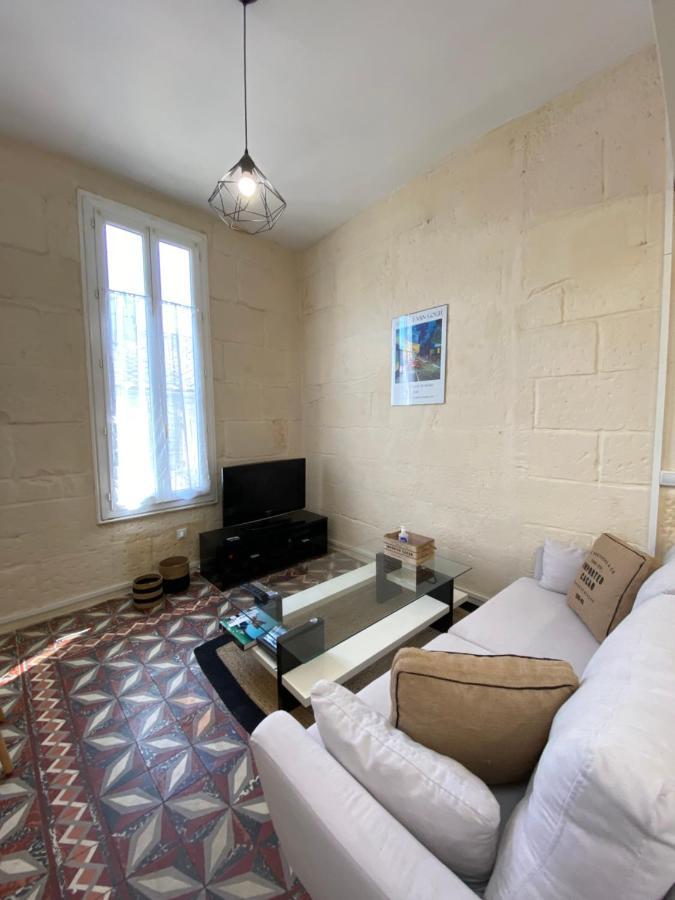 Le 23 - 2Eme Etage Apartman Arles Kültér fotó