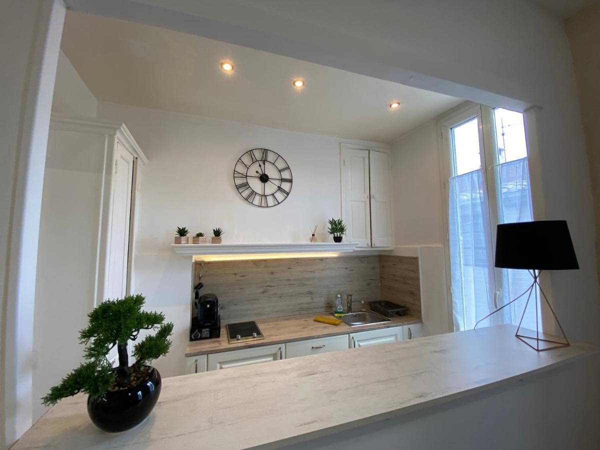 Le 23 - 2Eme Etage Apartman Arles Kültér fotó